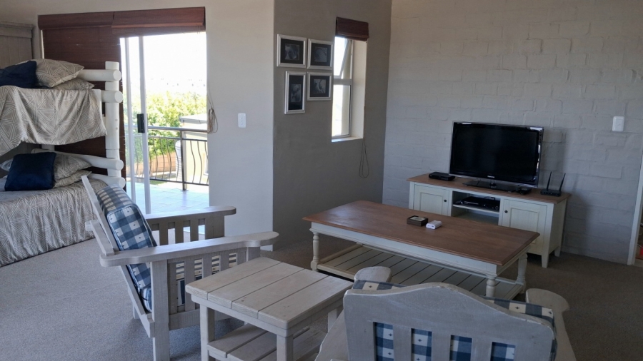 6 Bedroom Property for Sale in Stilbaai Wes Western Cape
